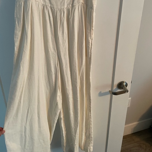 Old Navy Linen-Blend Tie-Shoulder Corset Cami Jumpsuit - Picture 4 of 4